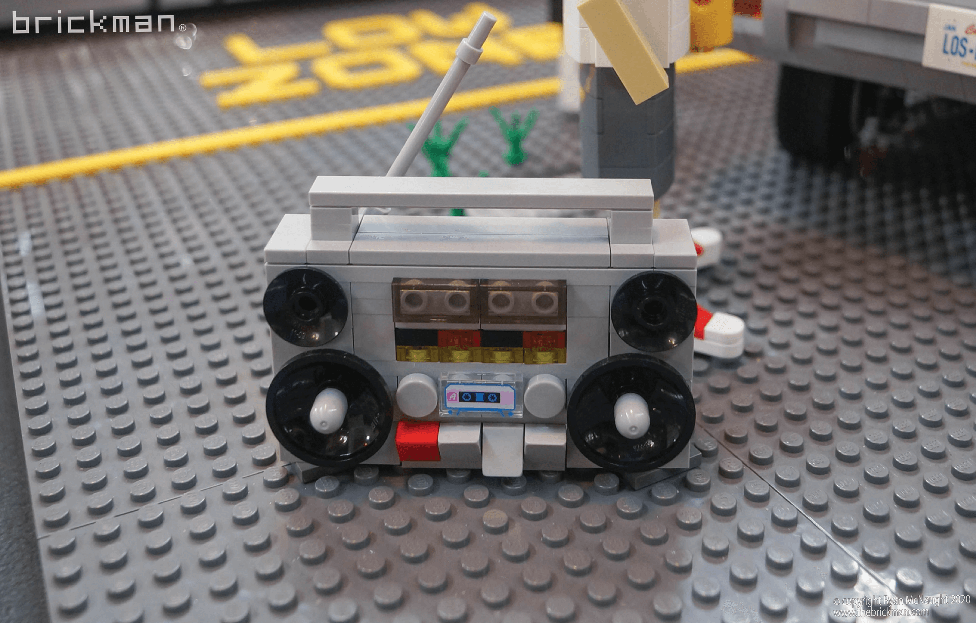 Los Brickos LEGO brick Lowrider boom box